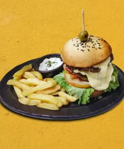 HAMBURGUESA CLÁSICA